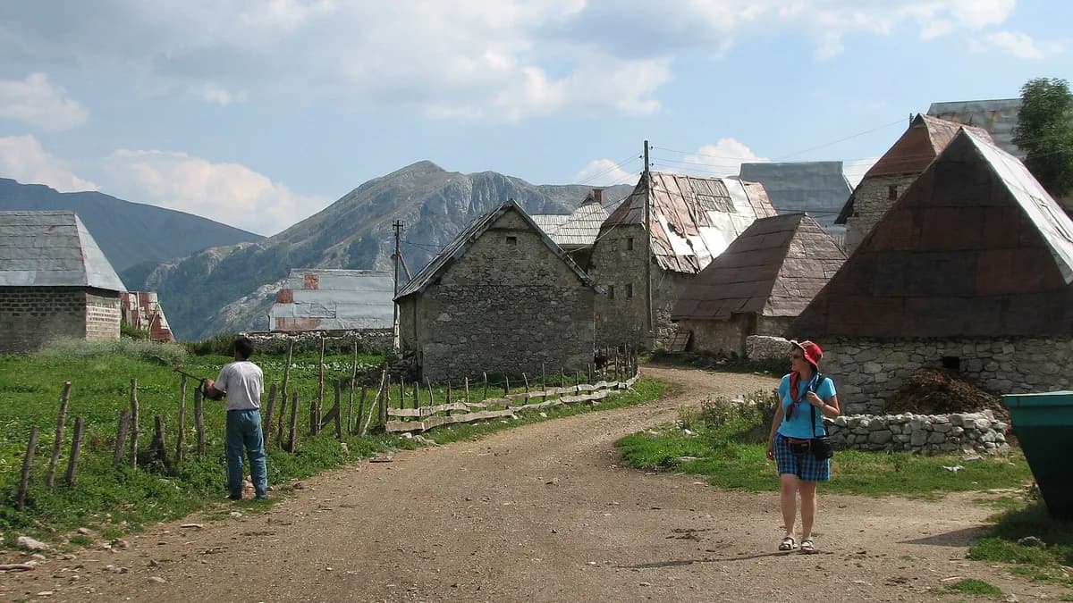 Selo Lukomir na planini Bjelašnici