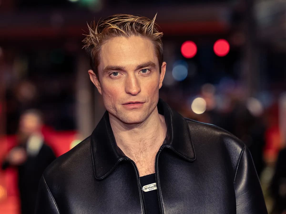 Glumac Robert Pattinson na 75. Međunarodnom filmskom festivalu u Berlinu 2025. godine.
