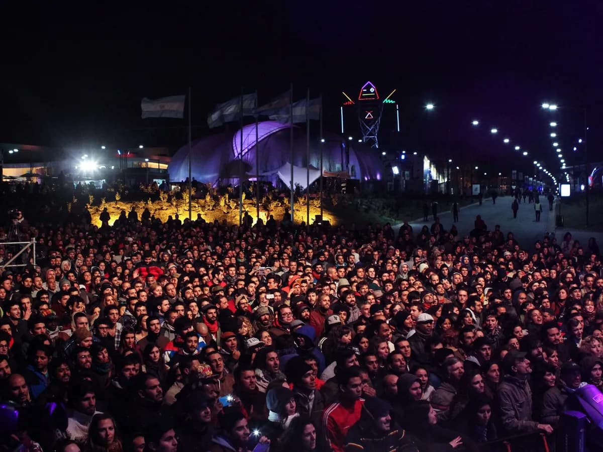 Nastup sastava Pedrito Martinez Group na festivalu Toque u Buenos Airesu, oktobar 2015. godine.