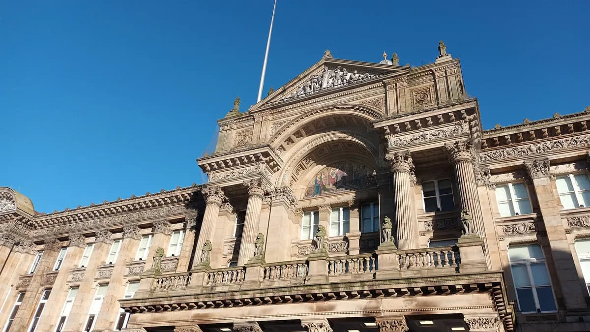 Zgrada Gradskog vijeća (Council House) u Birminghamu, snimljena u septembru 2024. godine.