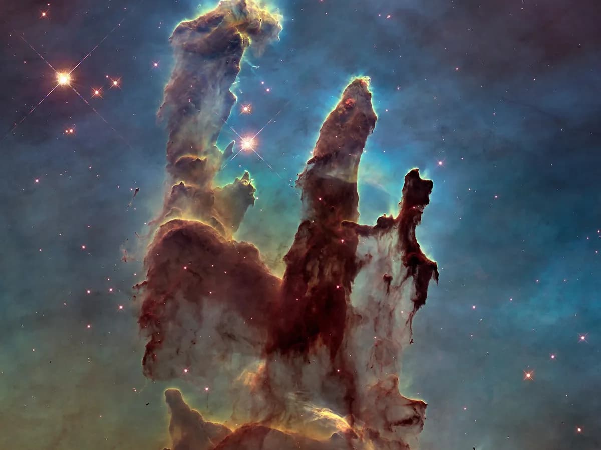 Stubovi stvaranja u maglini Orao, područje u kojem nastaju nove zvijezde, snimak teleskopa Hubble