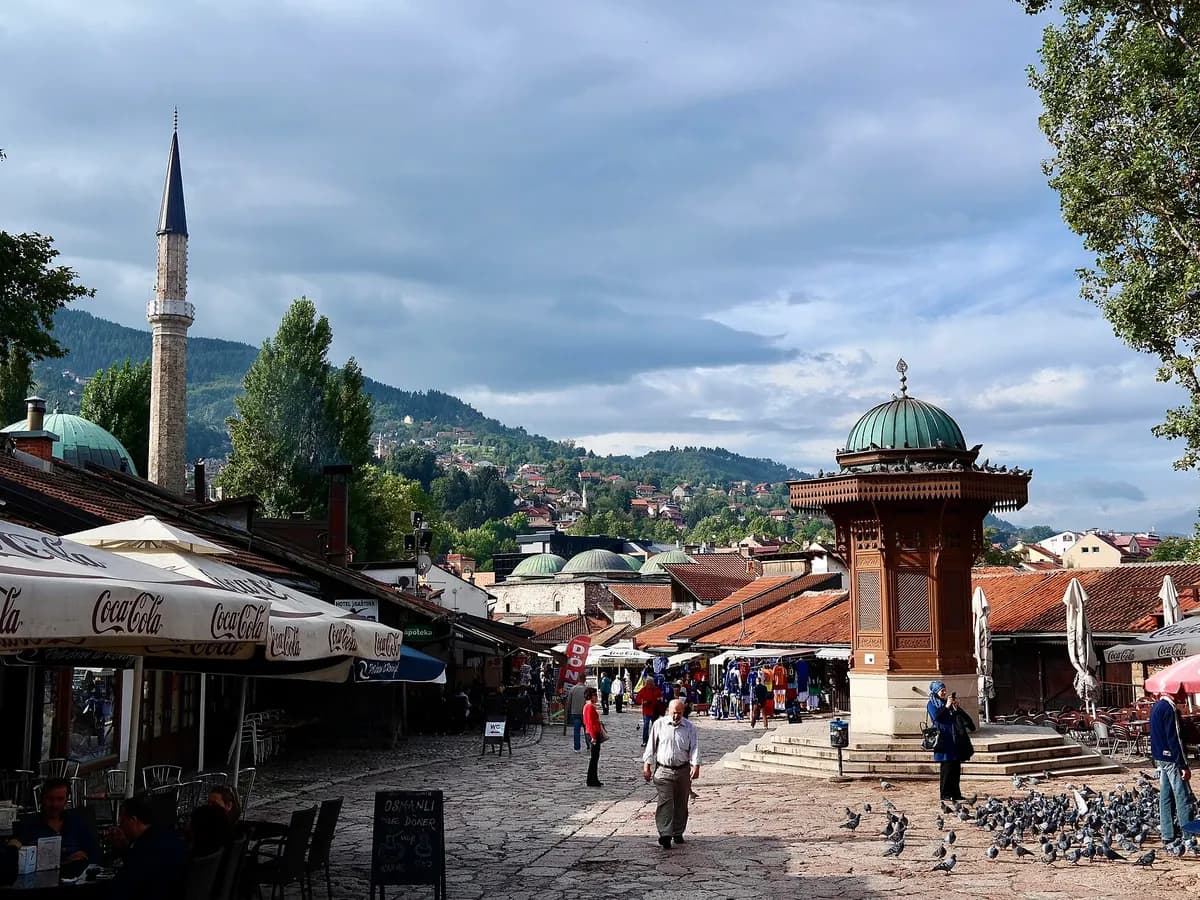 Ilustracija: Baščaršija, stara čaršija u Sarajevu, snimljena 2014. godine.