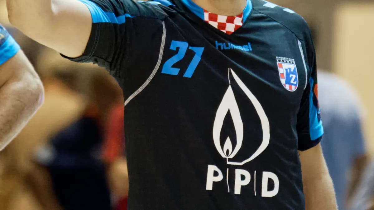 Stipe Mandalinić u dresu RK Zagreba na turniru Challenge Marrane u Dunkerqueu, septembar 2016. godine (arhivska fotografija).