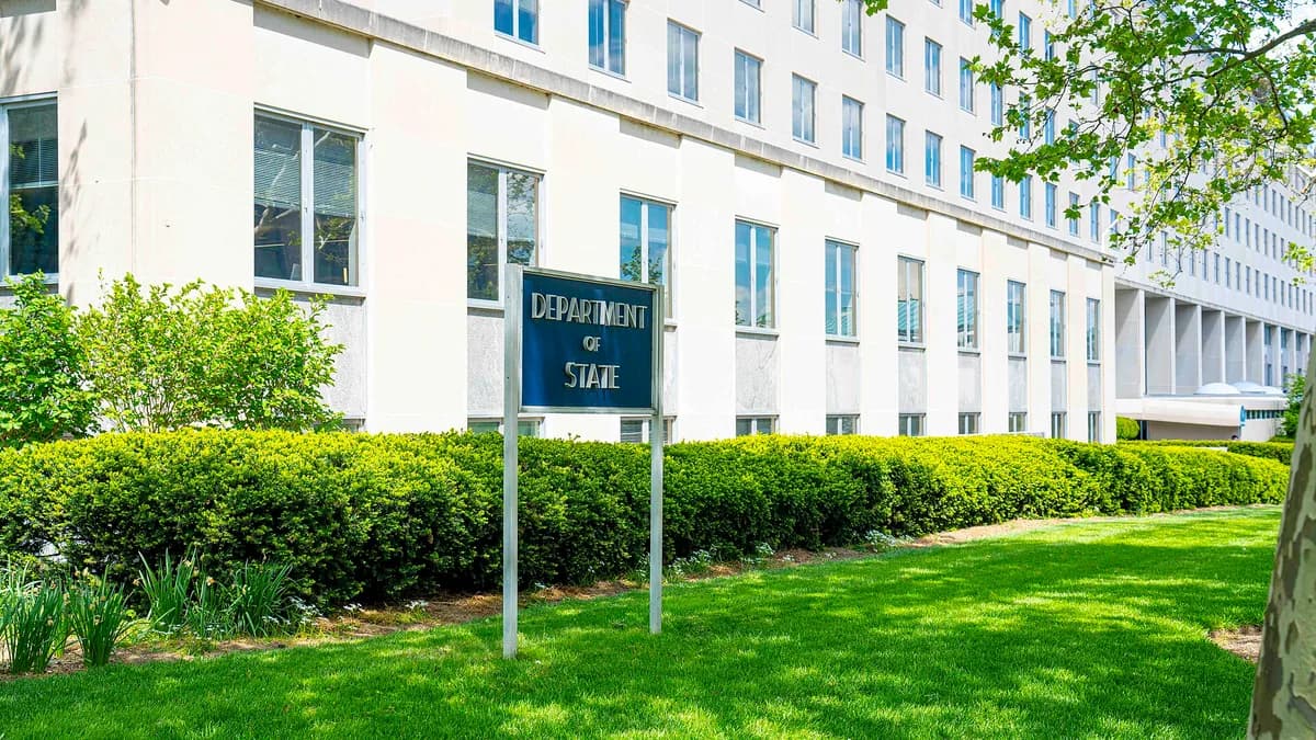 Ilustracija: Zgrada State Departmenta (Harry S. Truman Building) u Washingtonu, snimljena u maju 2024.