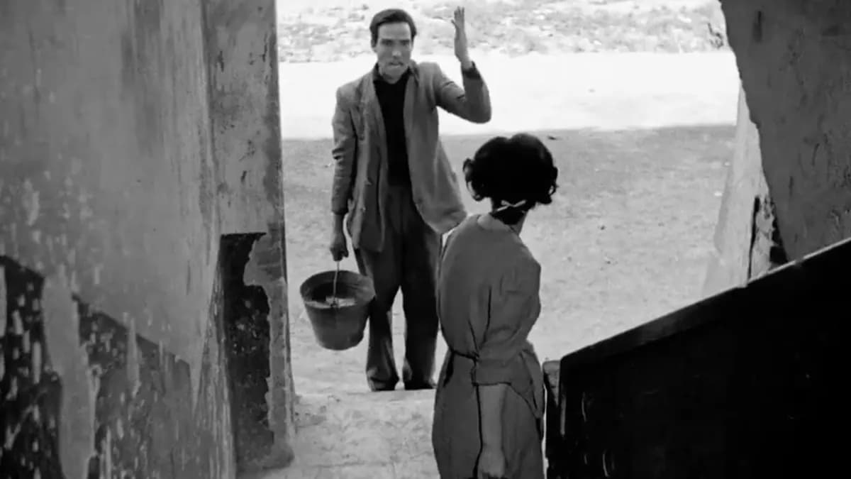 Lamberto Maggiorani u kadru iz filma „Kradljivci bicikla“ Vittorija De Sice (1948)