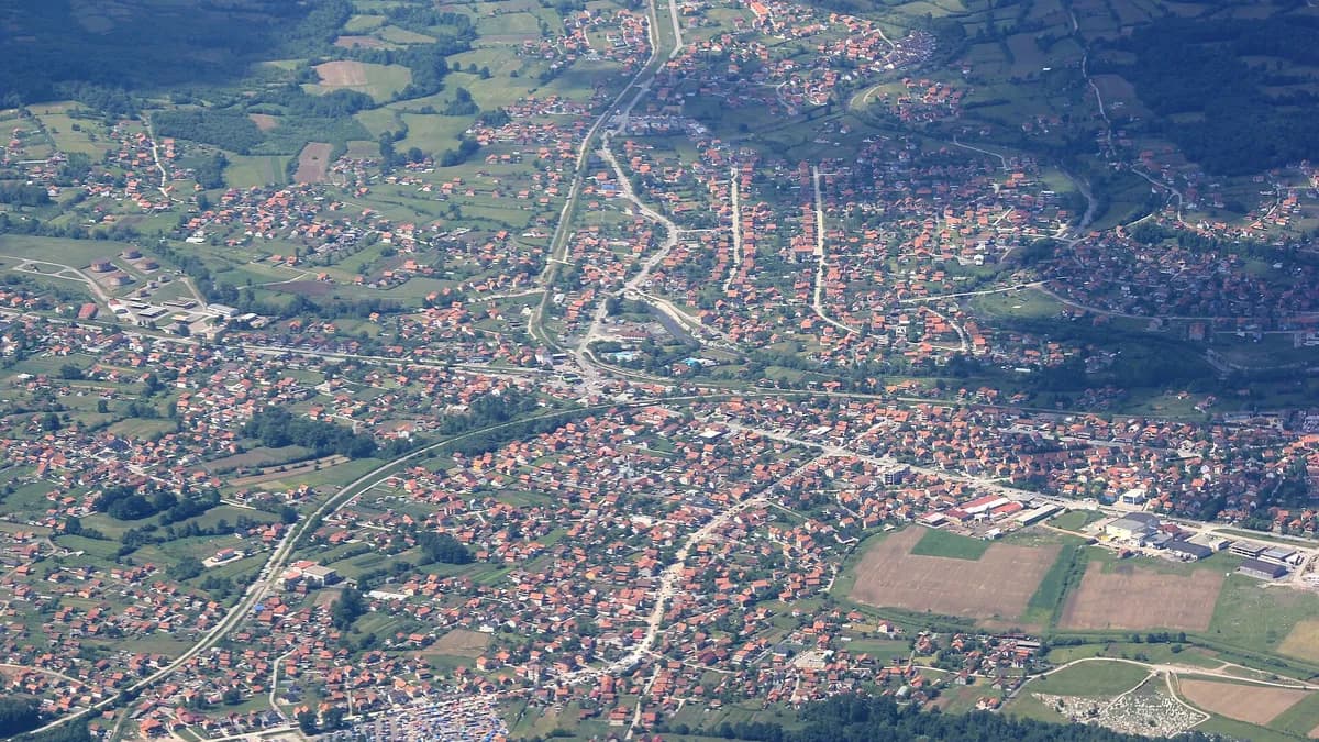 Pogled iz zraka na Živinice.