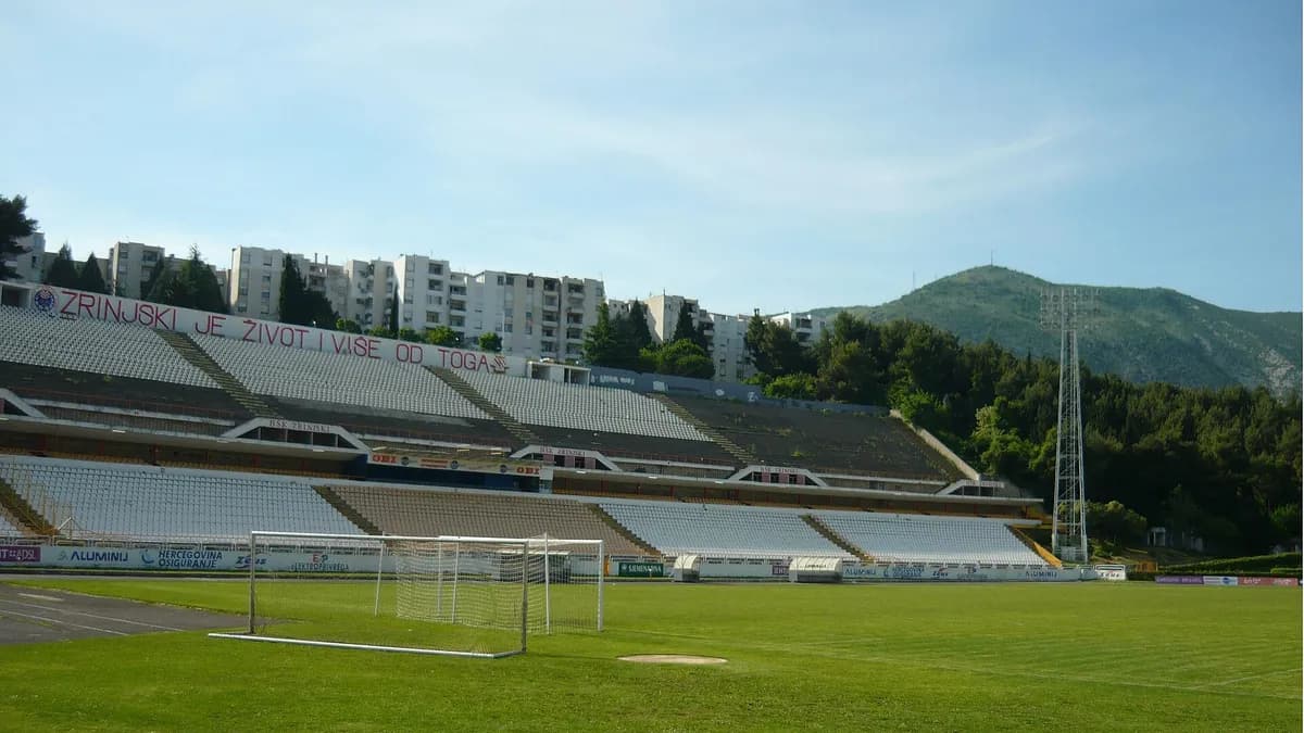 Tribine stadiona HŠK Zrinjski pod Bijelim brijegom u Mostaru