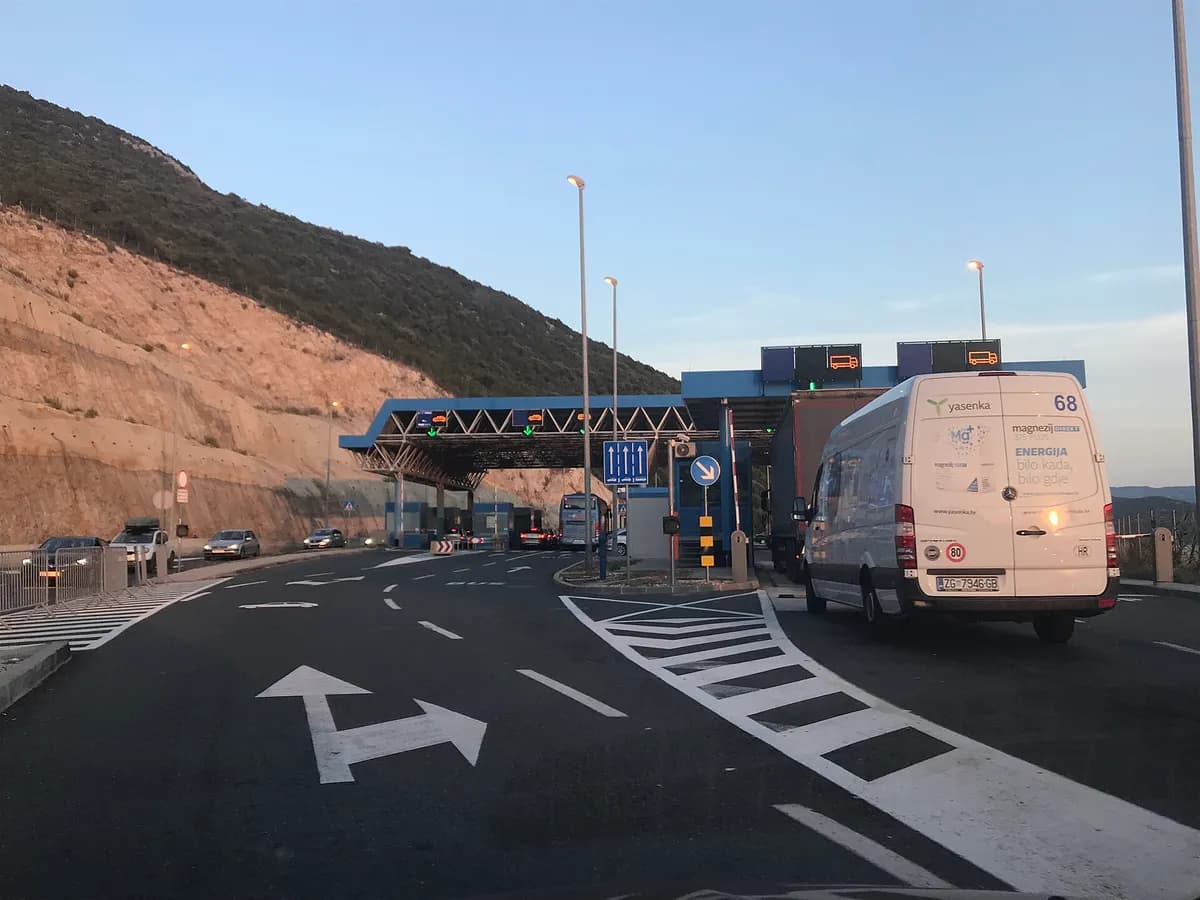 Granični prelaz Neum I između Bosne i Hercegovine i Hrvatske