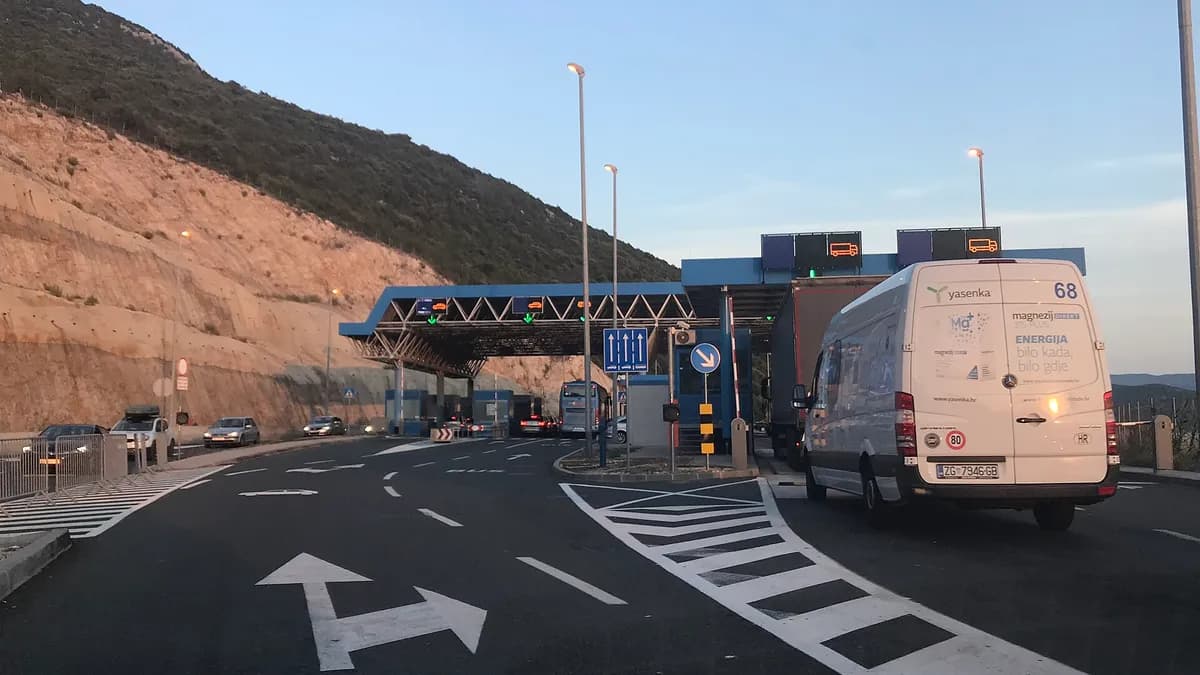 Granični prelaz Neum I između Bosne i Hercegovine i Hrvatske