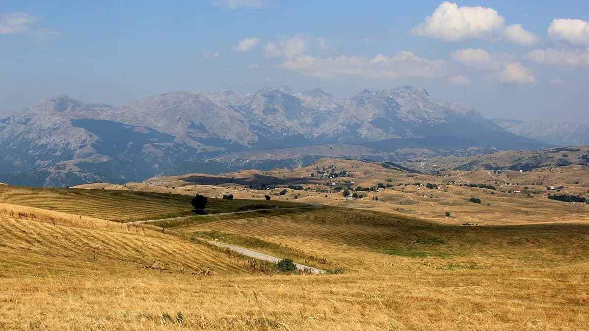 Masiv Maglića, najvišeg vrha Bosne i Hercegovine