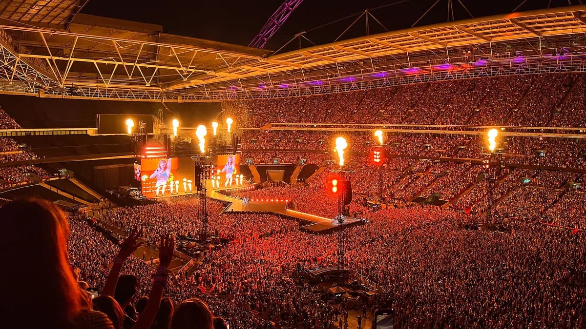 Arhivska fotografija: Koncert Taylor Swift u Londonu u okviru turneje Eras Tour, august 2024.