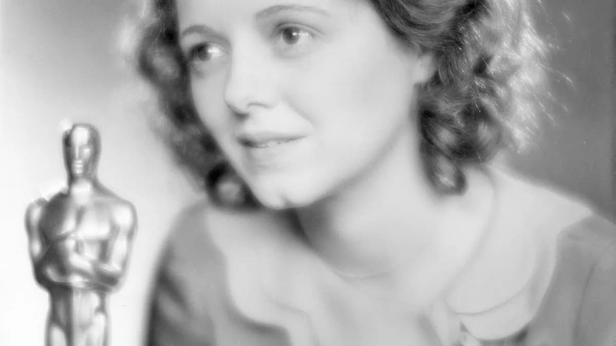 Janet Gaynor s Oscarom za najbolju glumicu na prvoj dodjeli nagrada Akademije, 1929.