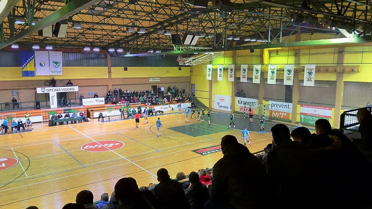 Rukometni klub Bosna Visoko na utakmici u domaćoj dvorani Mladost